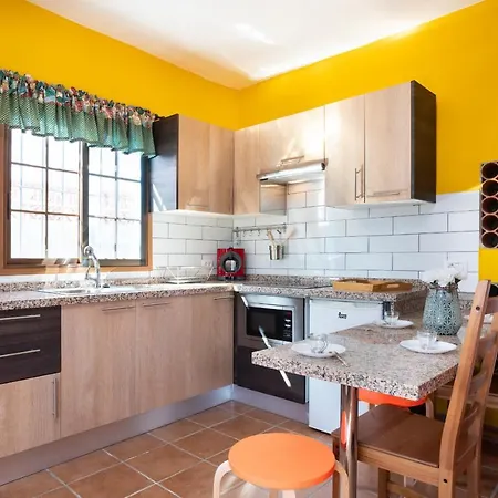 Casa Familiar Terraza Y Barbacoa By Lightbooking Casa vacanze *